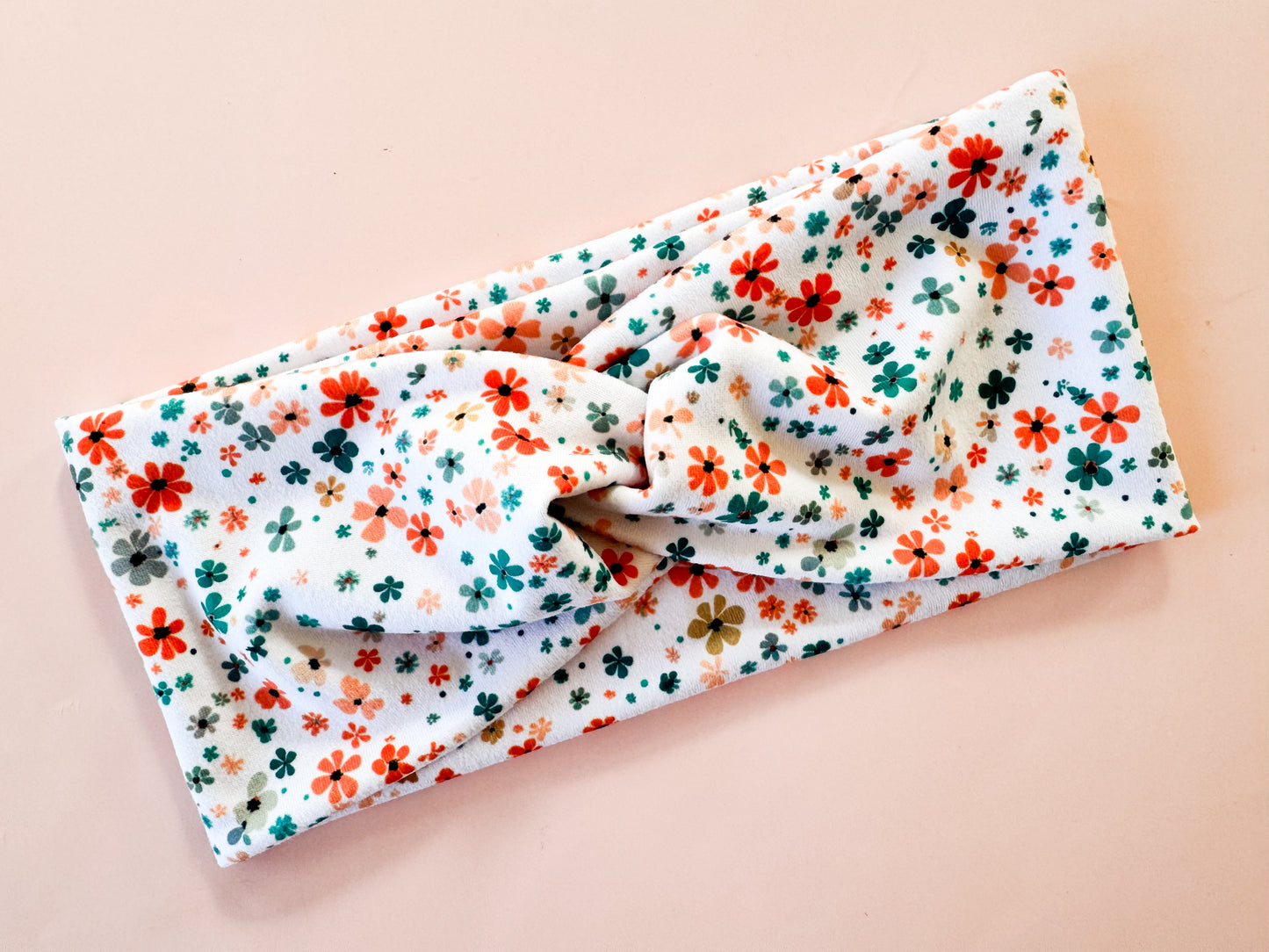 New Dainty Retro Daisies