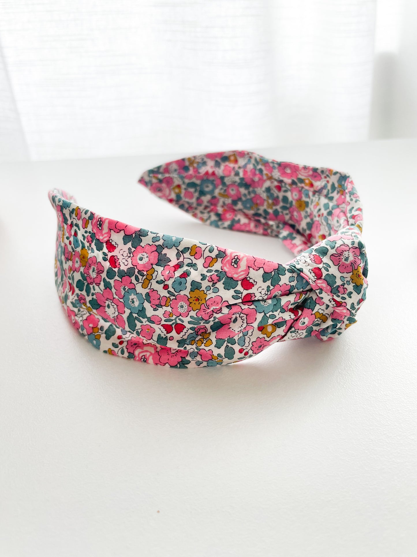 Betsy Floral Knotted Headband